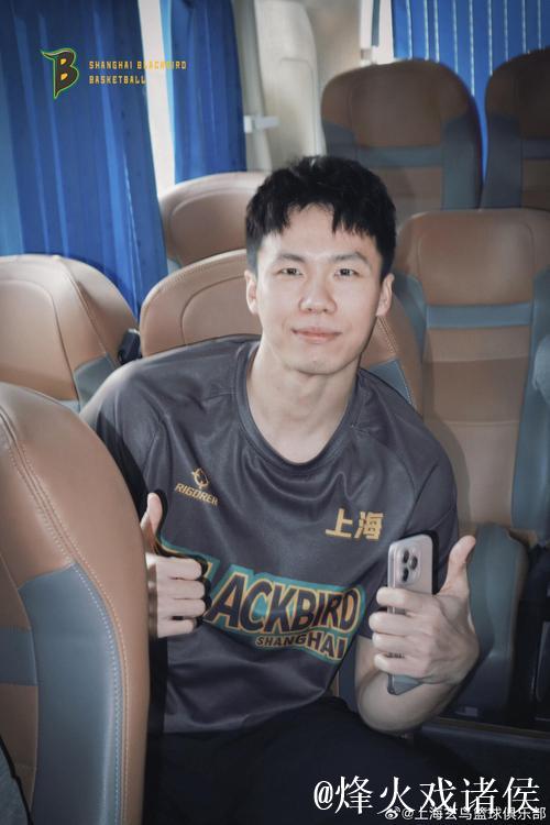 NBL发布上海玄鸟队球队巡礼：赖益烨、汤杰等球员在列